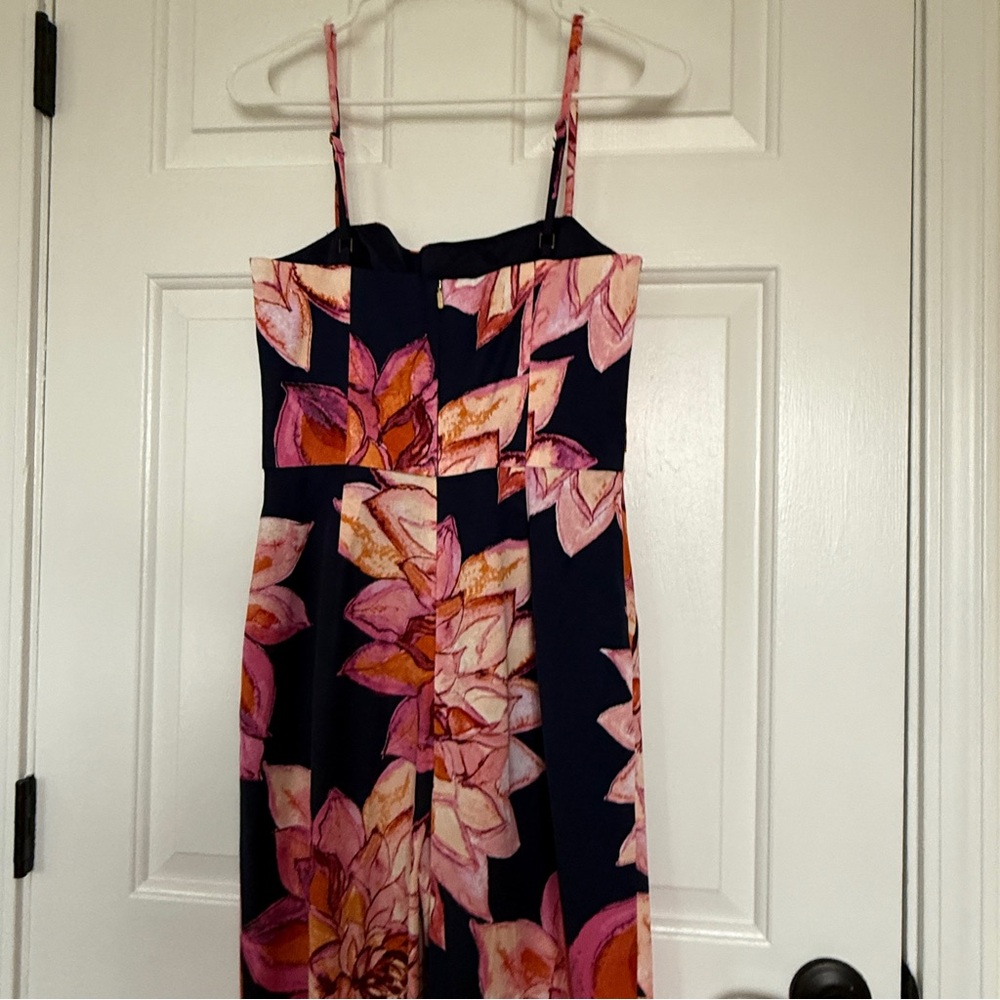 Trina Turk Floral Navy Jumpsuit
Sz 2 - Picture 5 of 10
